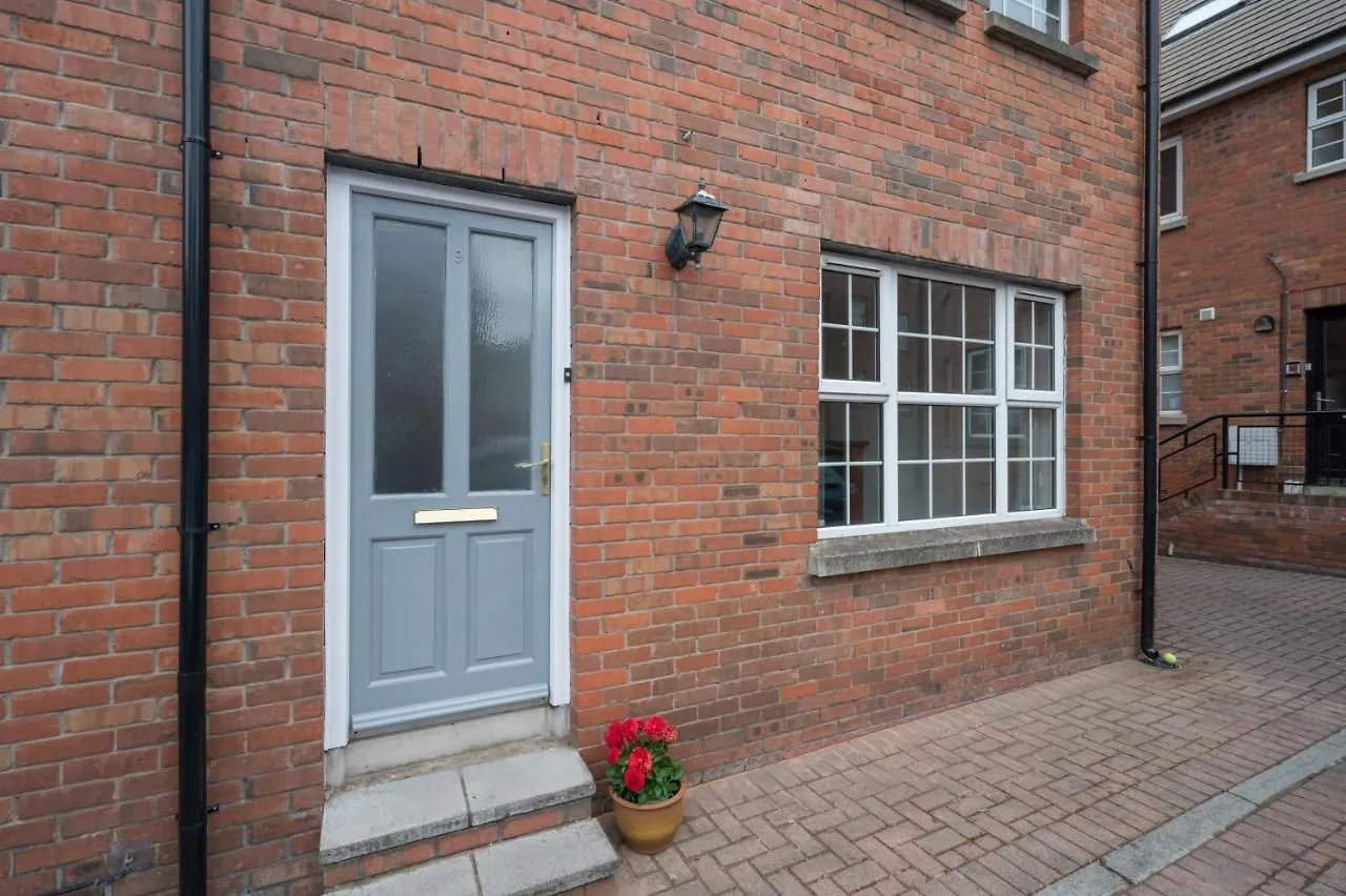 Central Belfast Apartments: Ashley Mews イギリス