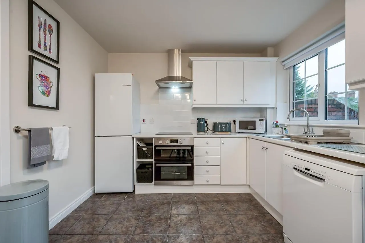 Central Belfast Apartments: Ashley Mews